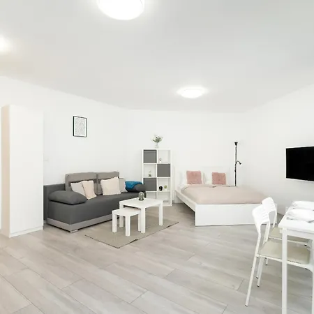 شقة Studio Dla 4 Osob W Centrum Miasta By Rent Like *
