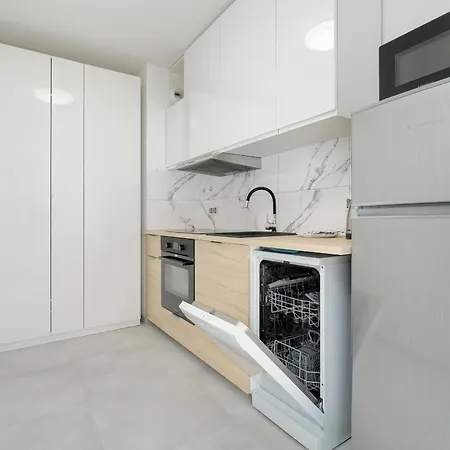 شقة Studio Dla 4 Osob W Centrum Miasta By Rent Like بوزنان