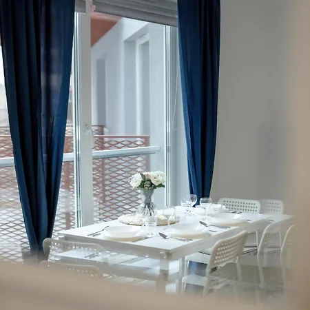 Studio Dla 4 Osob W Centrum Miasta By Rent Like * بوزنان