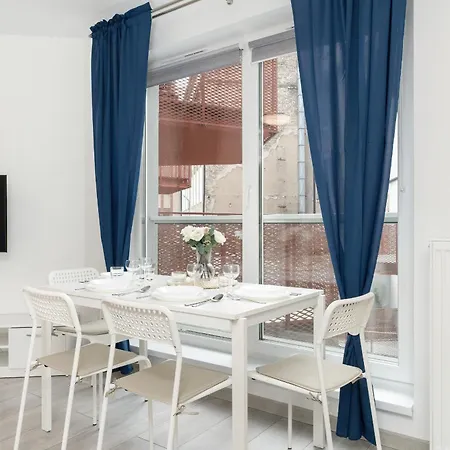 Studio Dla 4 Osob W Centrum Miasta By Rent Like شقة بوزنان