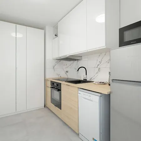 Apartment Studio Dla 4 Osob W Centrum Miasta By Rent Like Poznan